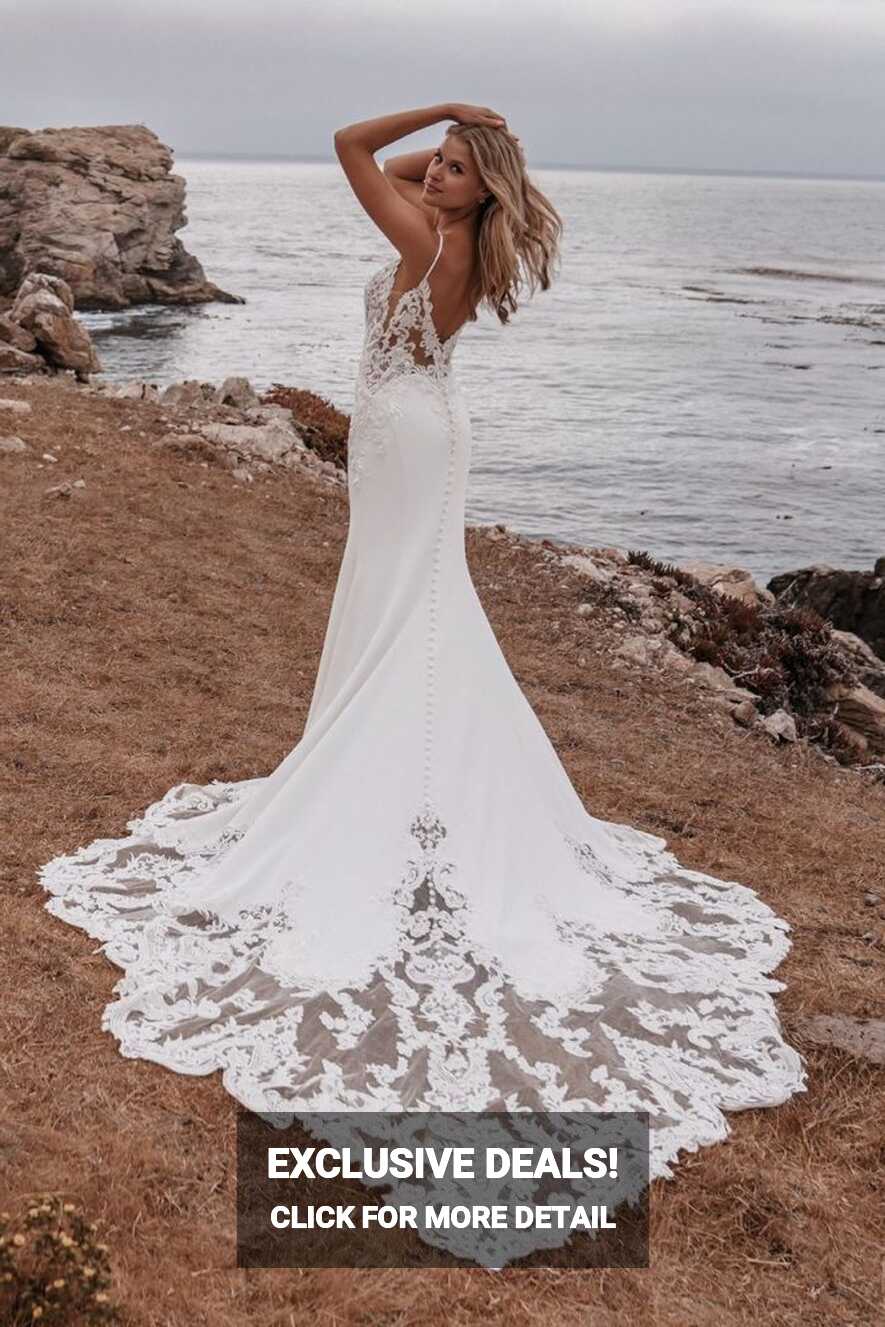 10 Wedding Dress Trends Perfect for Your 2022 or 2023 Wedding ...