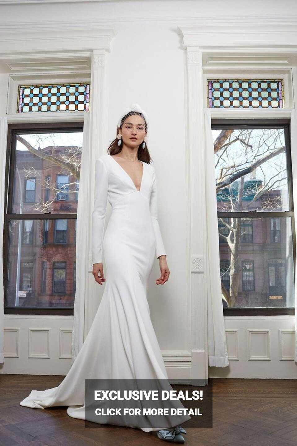 31 Minimalist Wedding Dresses That Make a Serious Under-Statement