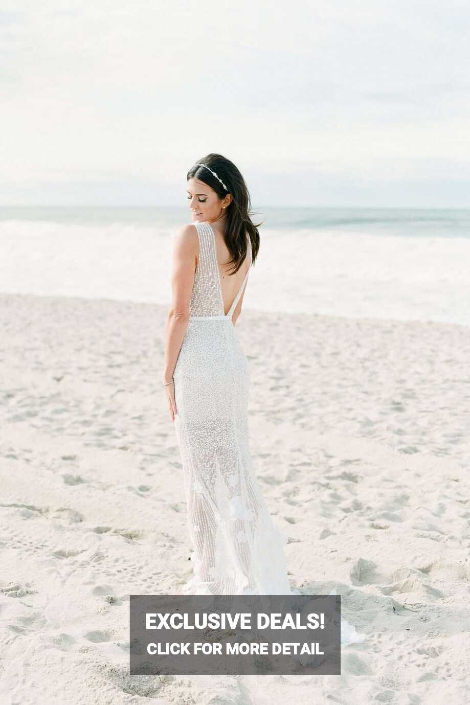 33 Beach Wedding Dresses Real Brides Wore That We Love