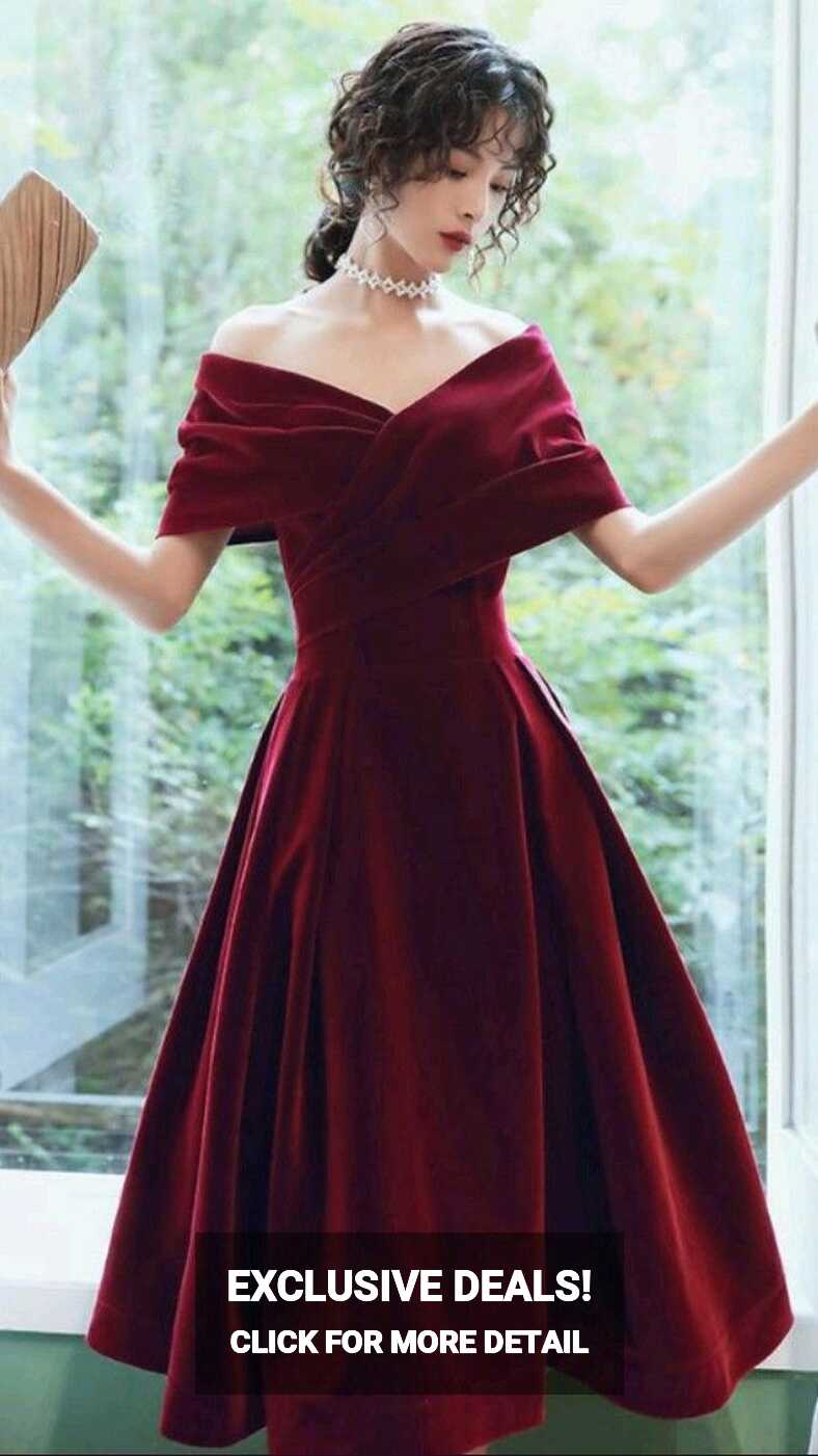 Beautiful Wine Red Velvet Tea Length Party Dress