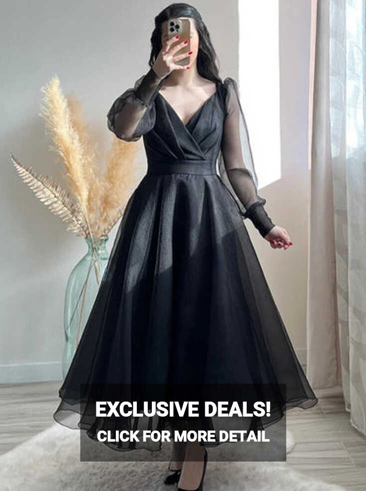 Black Indian Gowns - Buy Indian Gown online at Clothsvilla.com