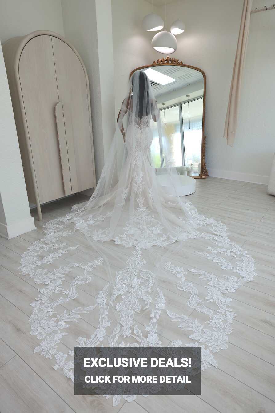 Brides of Florida wedding dresses in Miami Florida