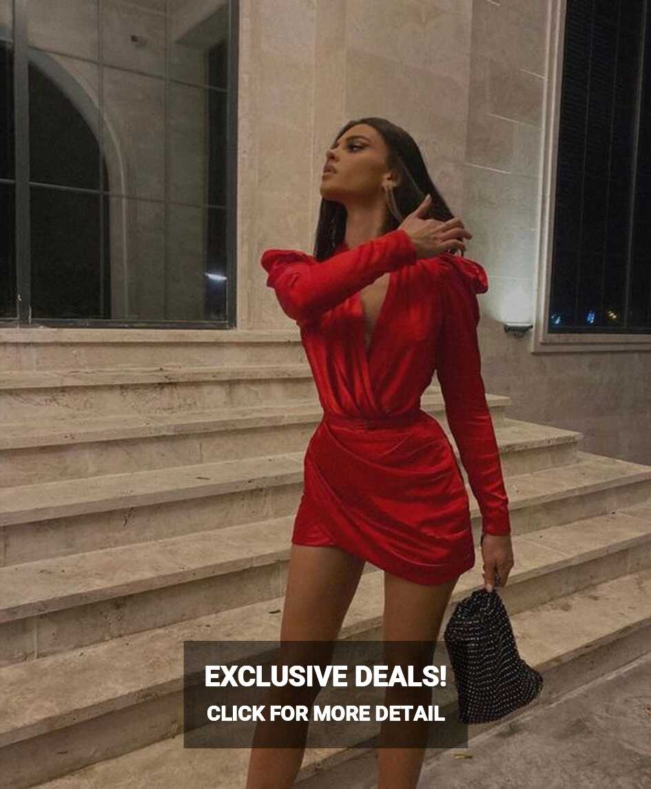 CHIC CHRISTMAS PARTY OUTFIT IDEAS | RED DRESS