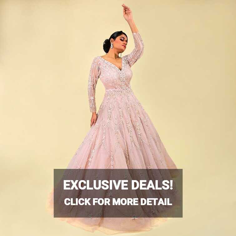 Ceremonial Ball Style Full Flare Gown – vastrachowk