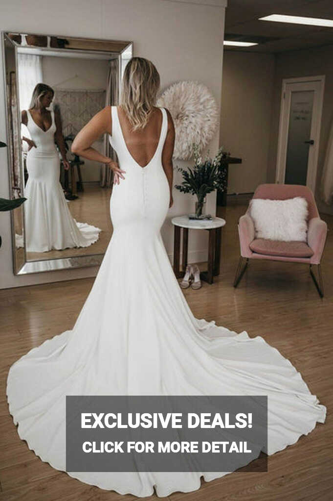 Chic V-neckline Mermaid Wedding Dress with Long Train – loveangeldress