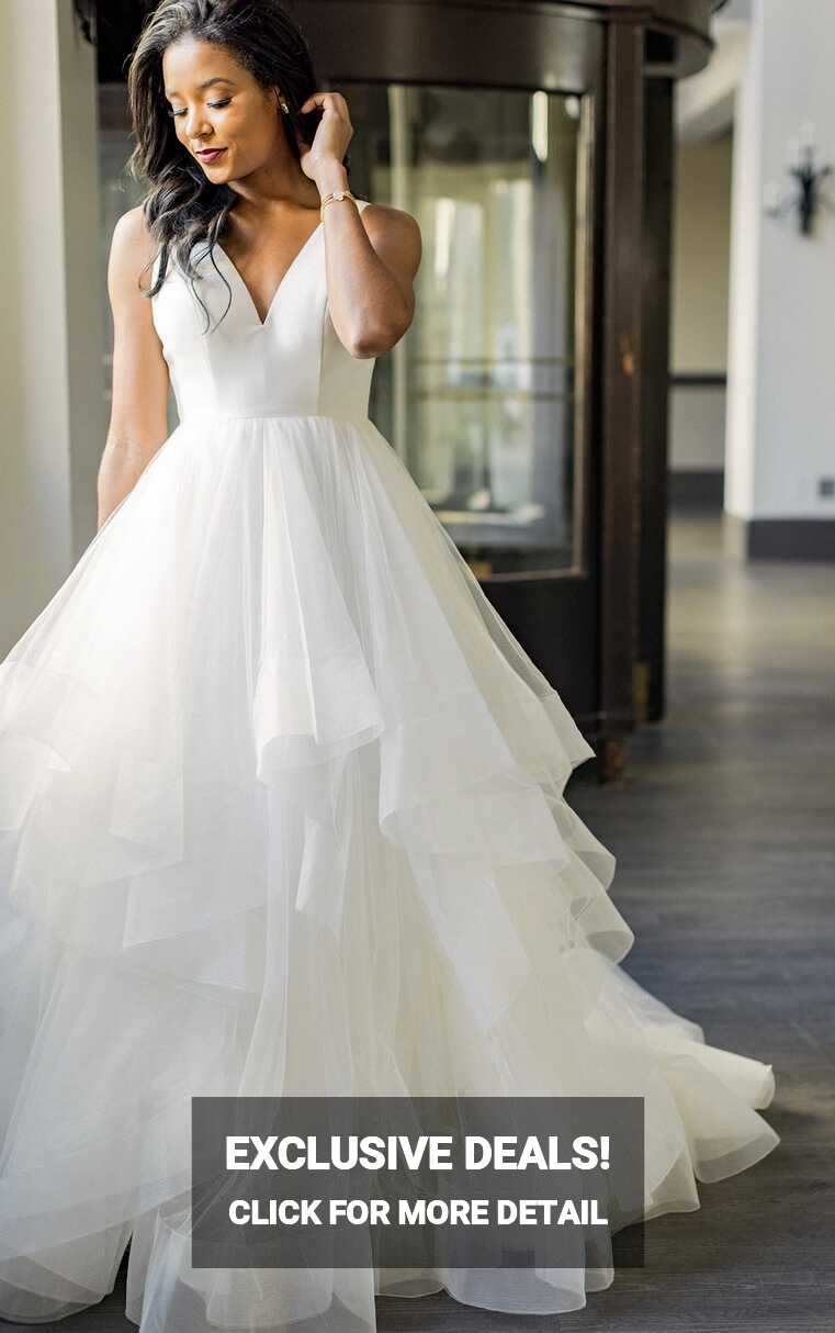 Elegant Tulle &amp; Organza Princess Ballgown Wedding Dress