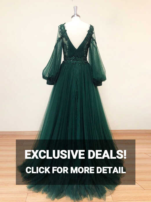 Emerald Green V-Neck Lace Tulle Formal Prom Dress with Long Sleeves