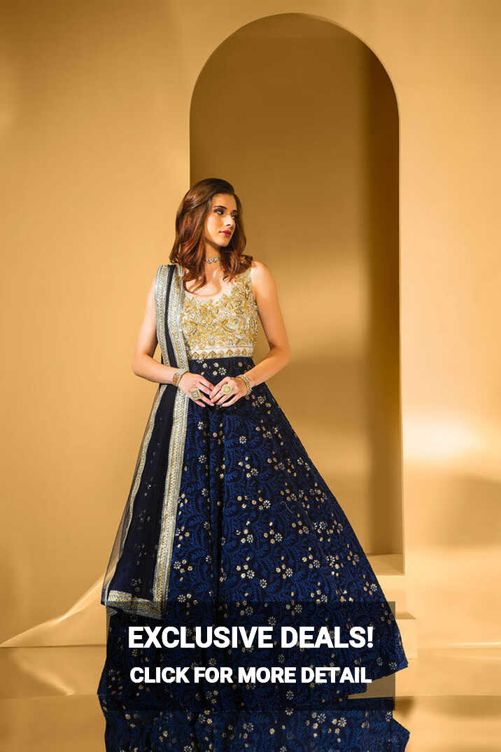 Engagement Gowns For Indian Bride Sale Online | www ...