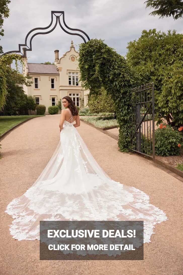 Fall Wedding Dresses | Sophia Tolli