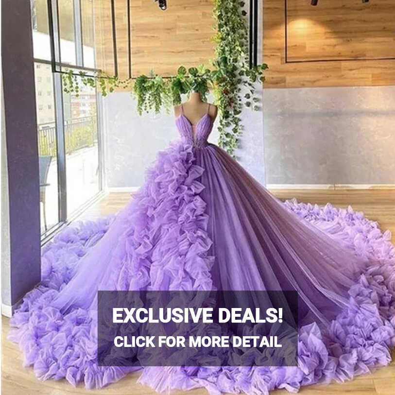 HOOR Elegant Ruffles Ball Gowns at HOOR