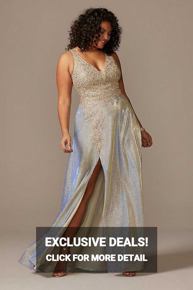 Here are 40 Perfectly Pretty Plus Size Prom Dresses!