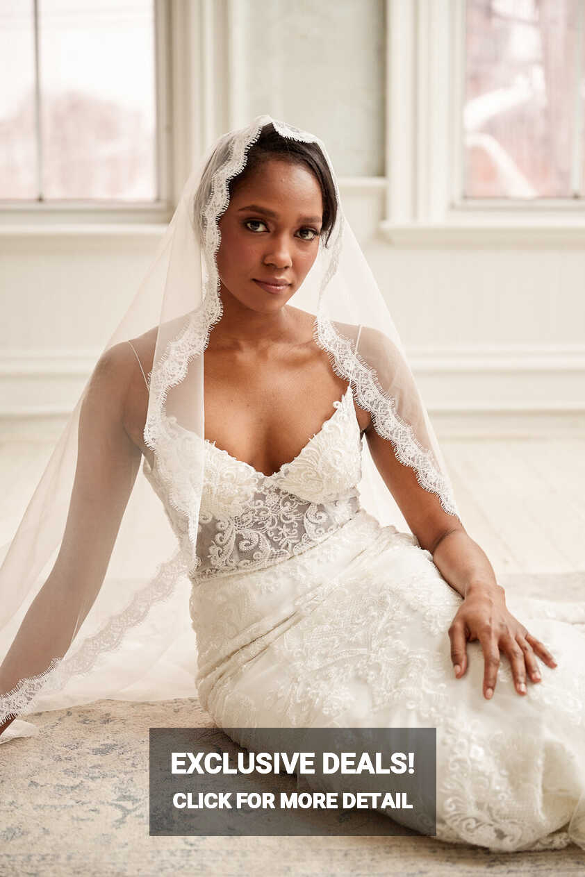 How to Choose the Right Veil For Your Wedding Gown