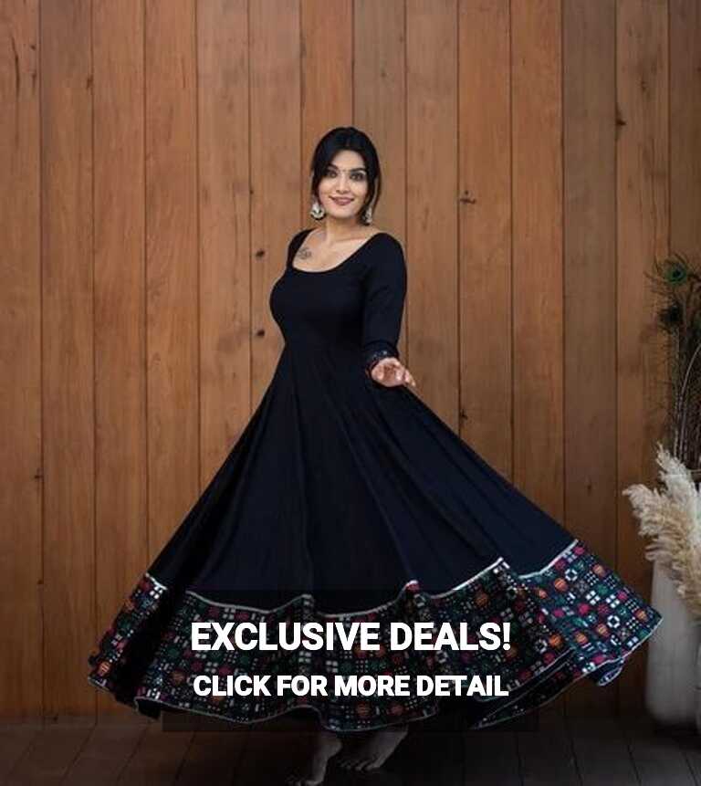 Ladies Designer Long Gowns at Rs 379 in Surat | ID: 2853682833412