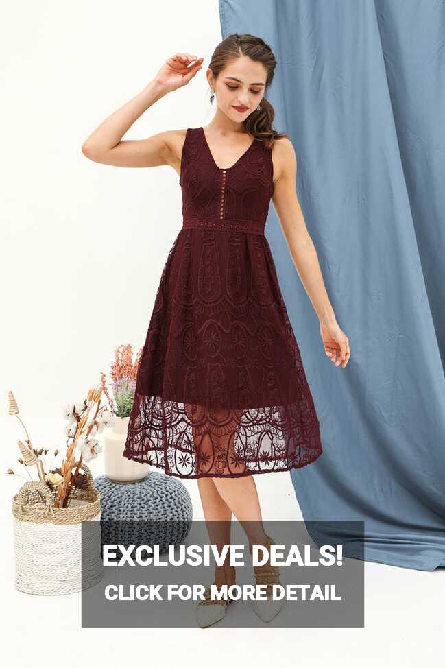 Luxe Labyrinth Lace Cocktail Dress Burgundy Red | lechicsg