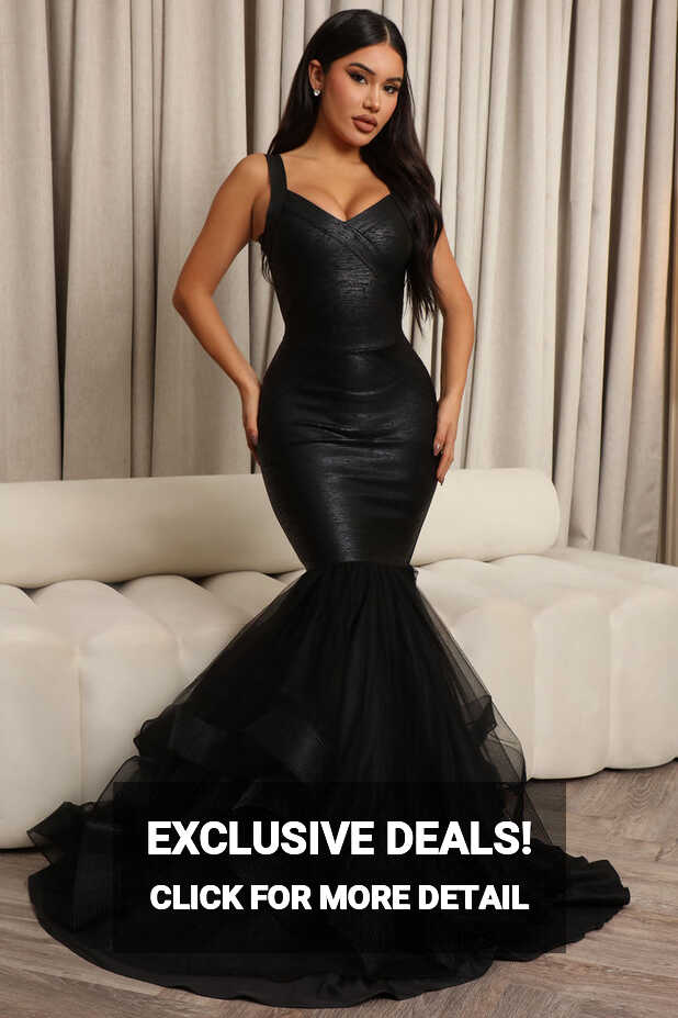 Mermaid Fresh Out Of Fashion Week Dress - Black | Fashion Nova ...