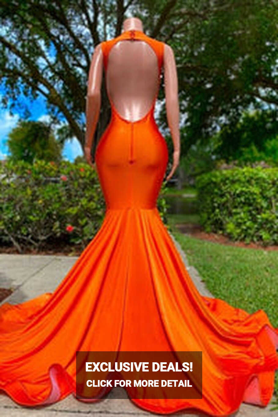 Mermaid/Trumpet Prom Dress 2023 Plunging Neck Sleeveless Satin ...