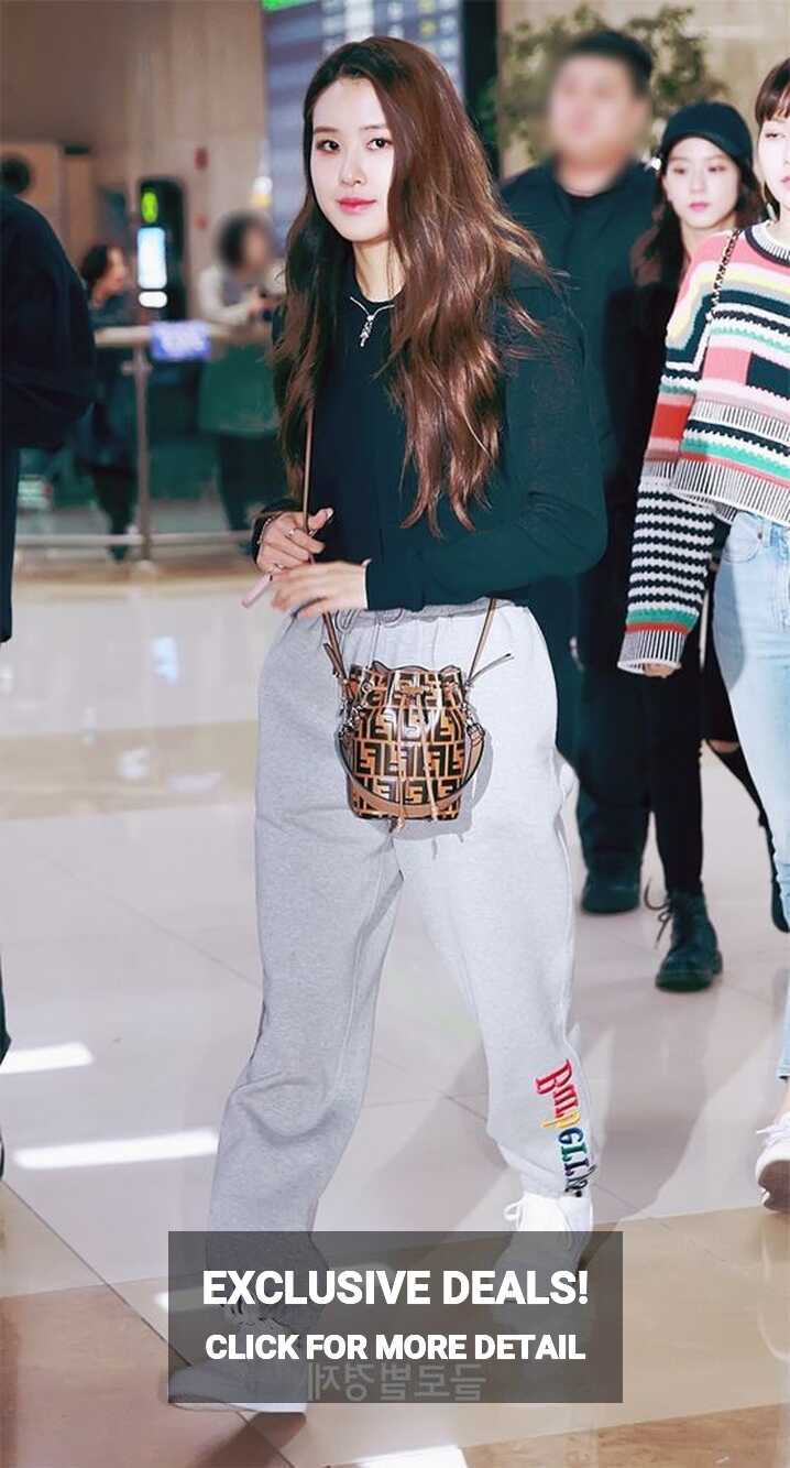 Official Korean Fashion : Blackpink Rose Airport Fashion