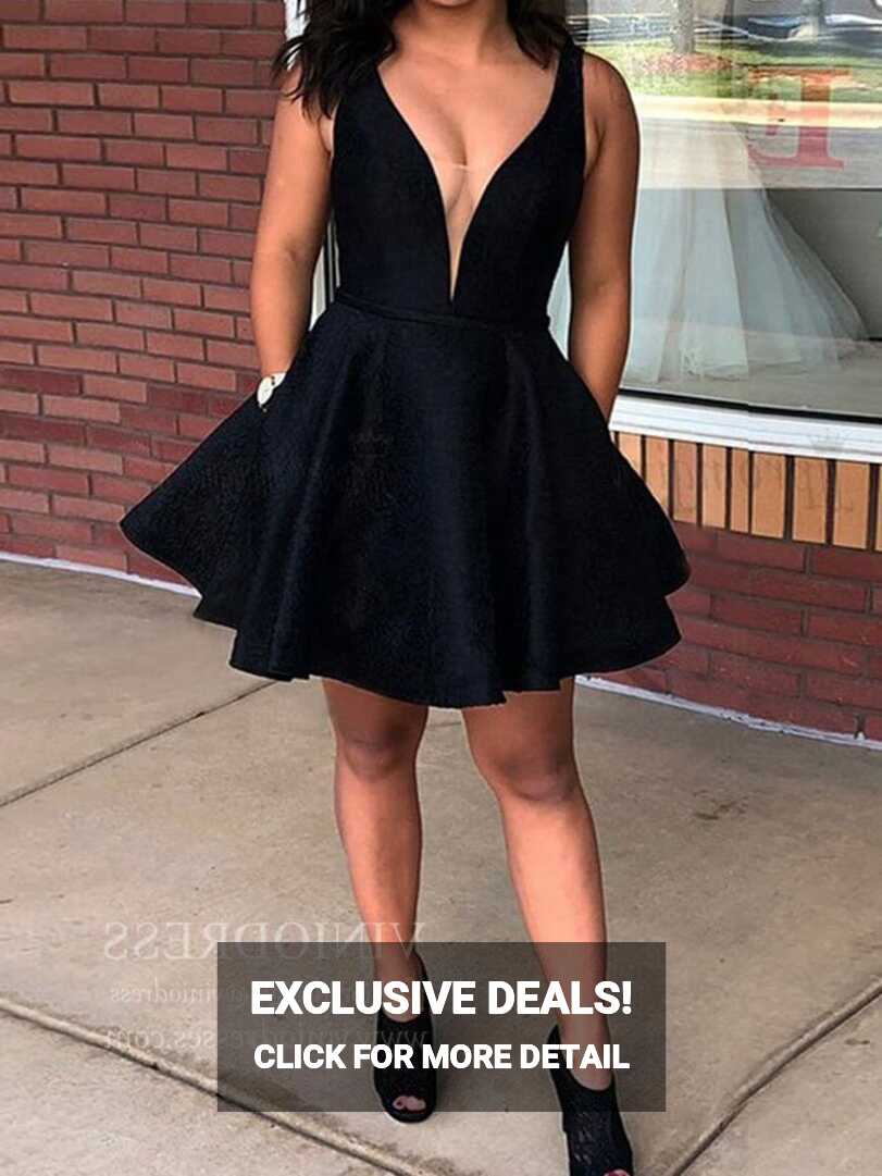 Plunging V Neck Little Black Dresses with Pockets Short Party ...