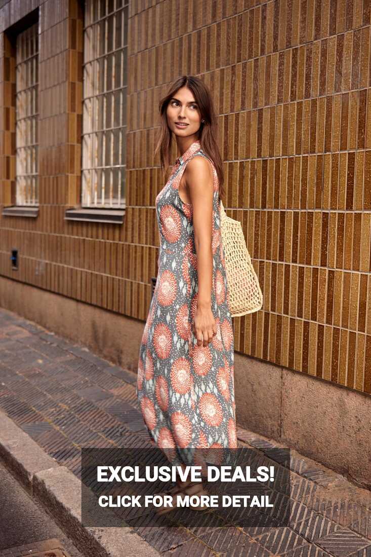 Relaxed Maxi Dresses To Take You Through The Summer