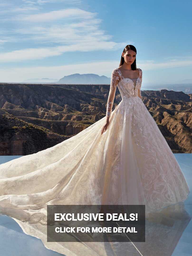 Romantic Wedding Dresses For Your Perfect Day | Pronovias