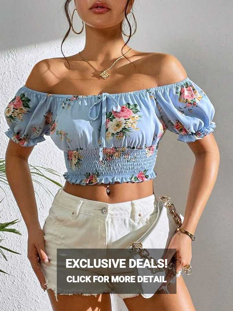 Ruched Front Sweetheart Neck Puff Sleeve Crop Tee