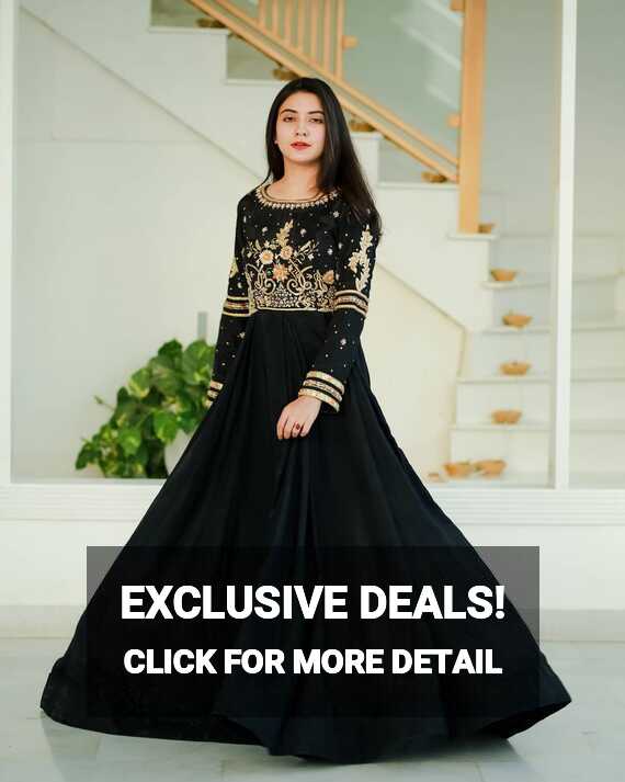 SOLID BLACK LONG FLARED HAND EMBELLISHED ANARKALI SET – Saad Ibrahim