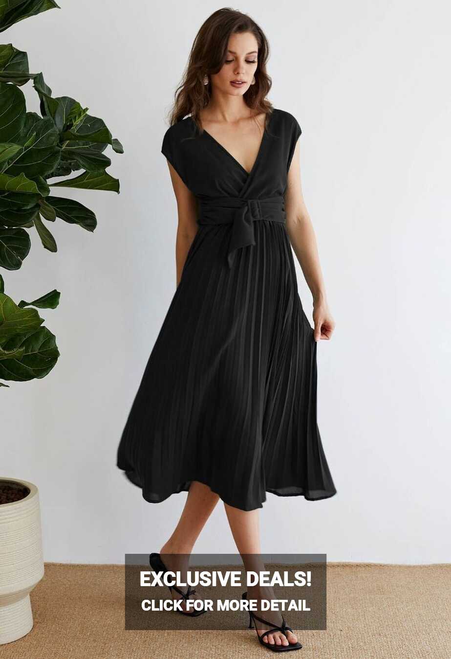 Sash Adorned Pleated Wrap Sleeveless Dress in Black - Retro, Indie ...