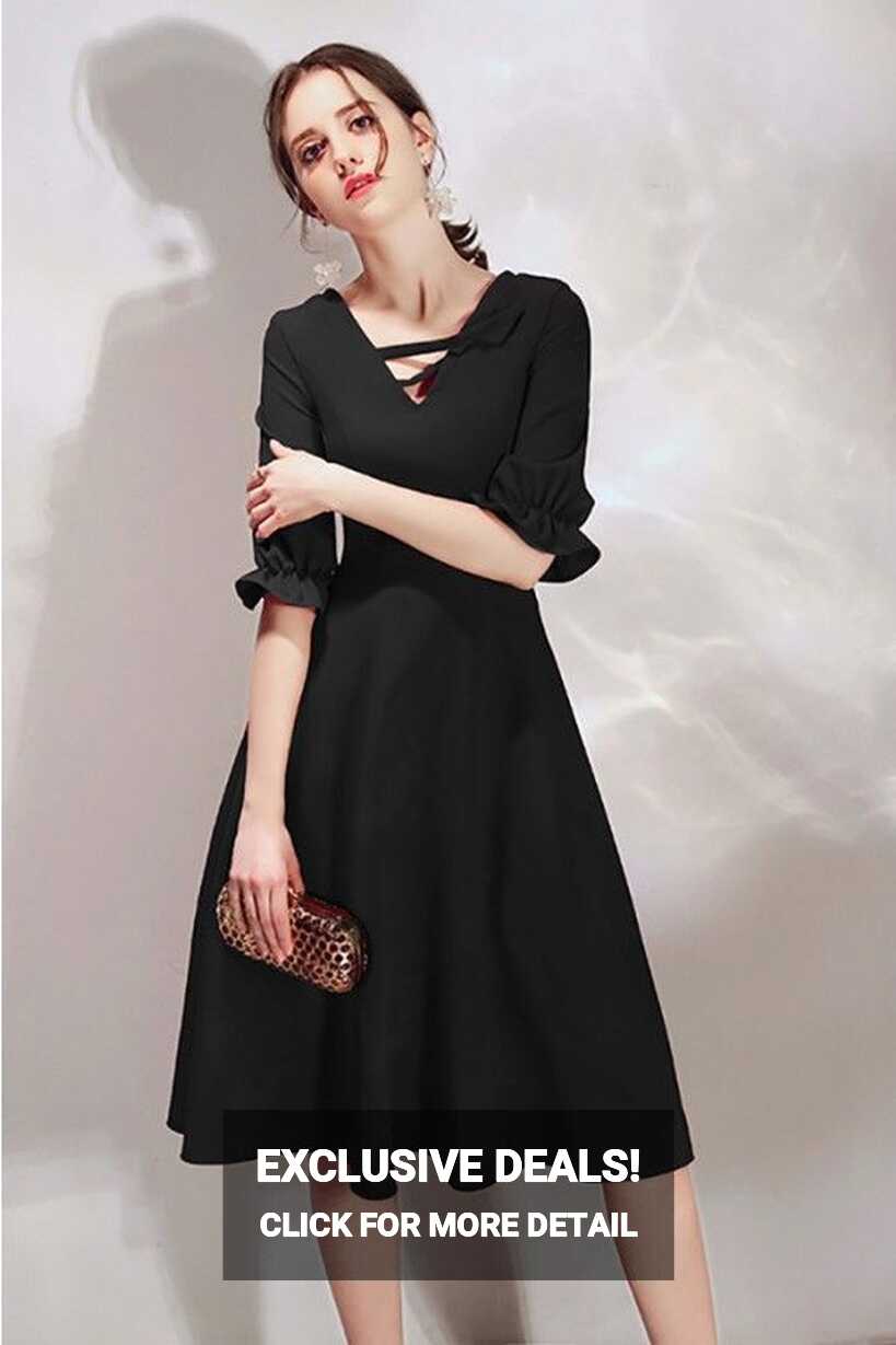 Simple Black Knee Length Party Dress With Half Sleeves