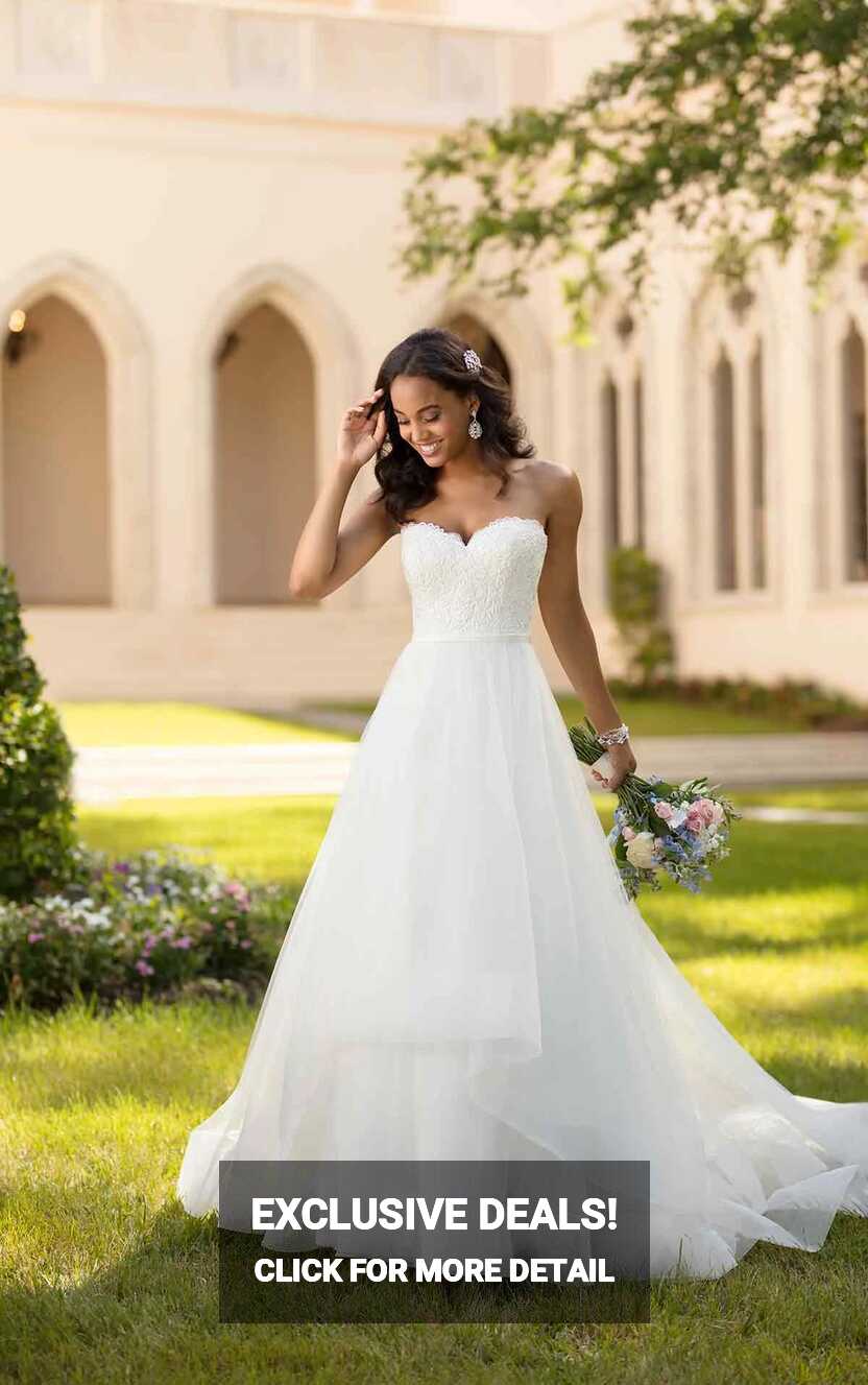 Simple Tulle Ballgown Wedding Dress | Stella York Wedding Dresses