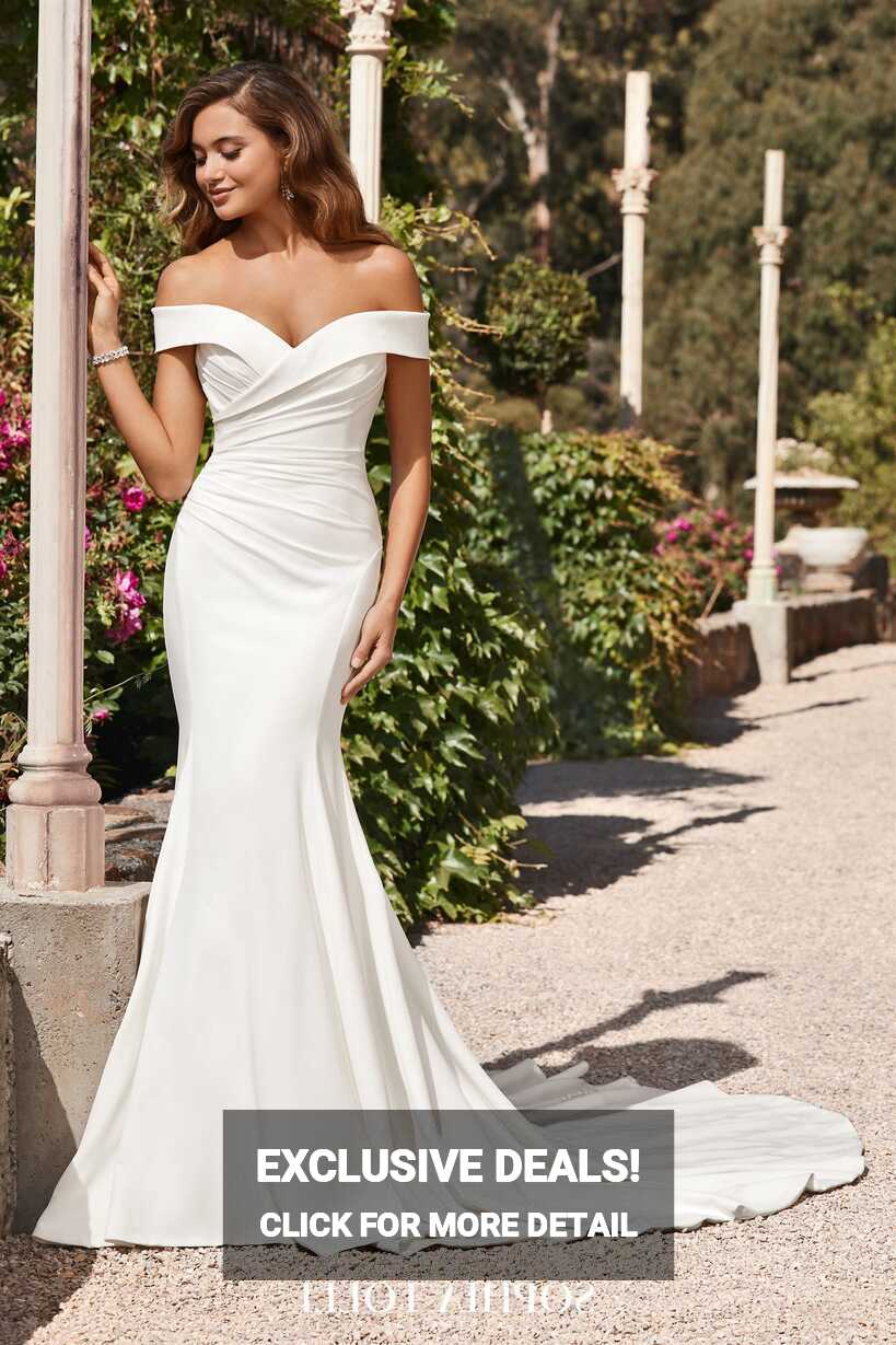 Simple and Glamorous Crepe Wedding Gown | Sophia Tolli