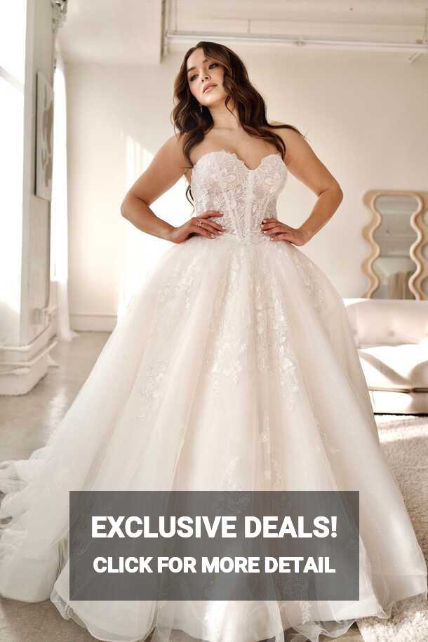 Strapless Lace Corset Ball Gown Wedding Dress | Kleinfeld Bridal