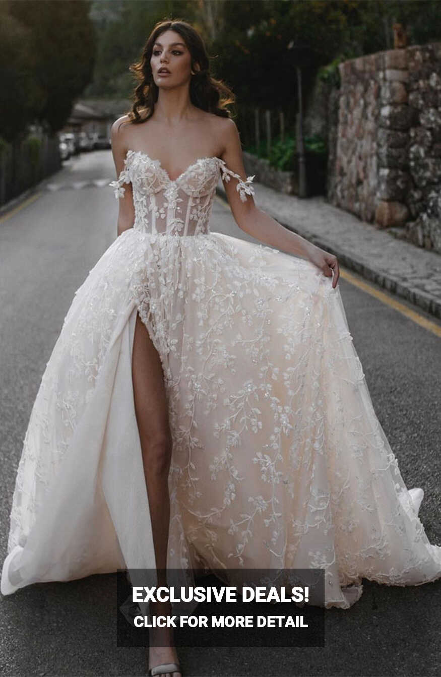 Timeless Wedding Dresses To Lookout : A princess gown but with a twist