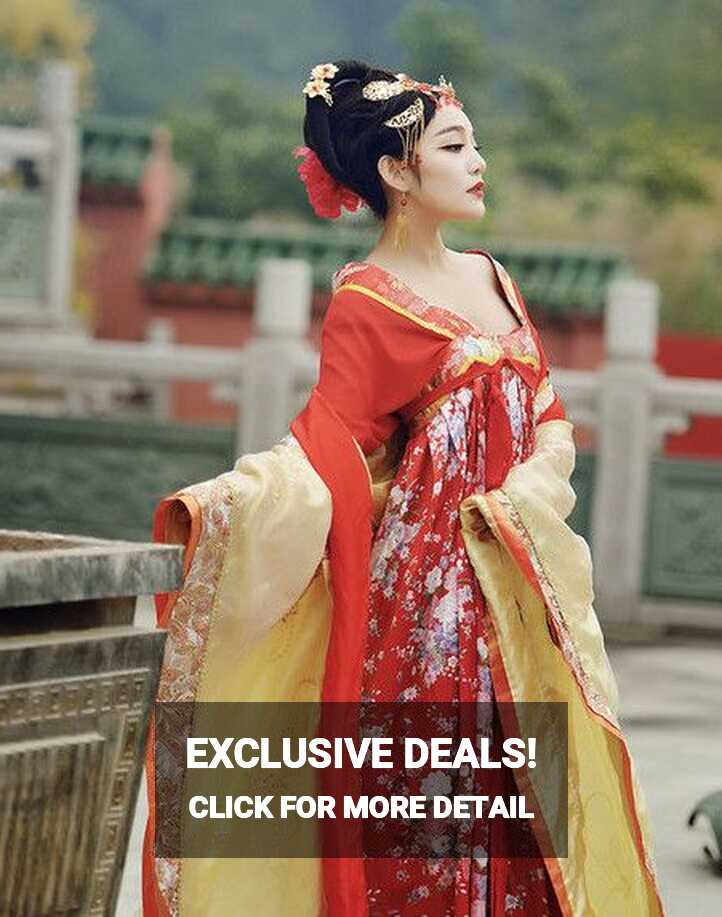 Traditional Chinese Tang Dynasty Costumes and Hair Accessories ...