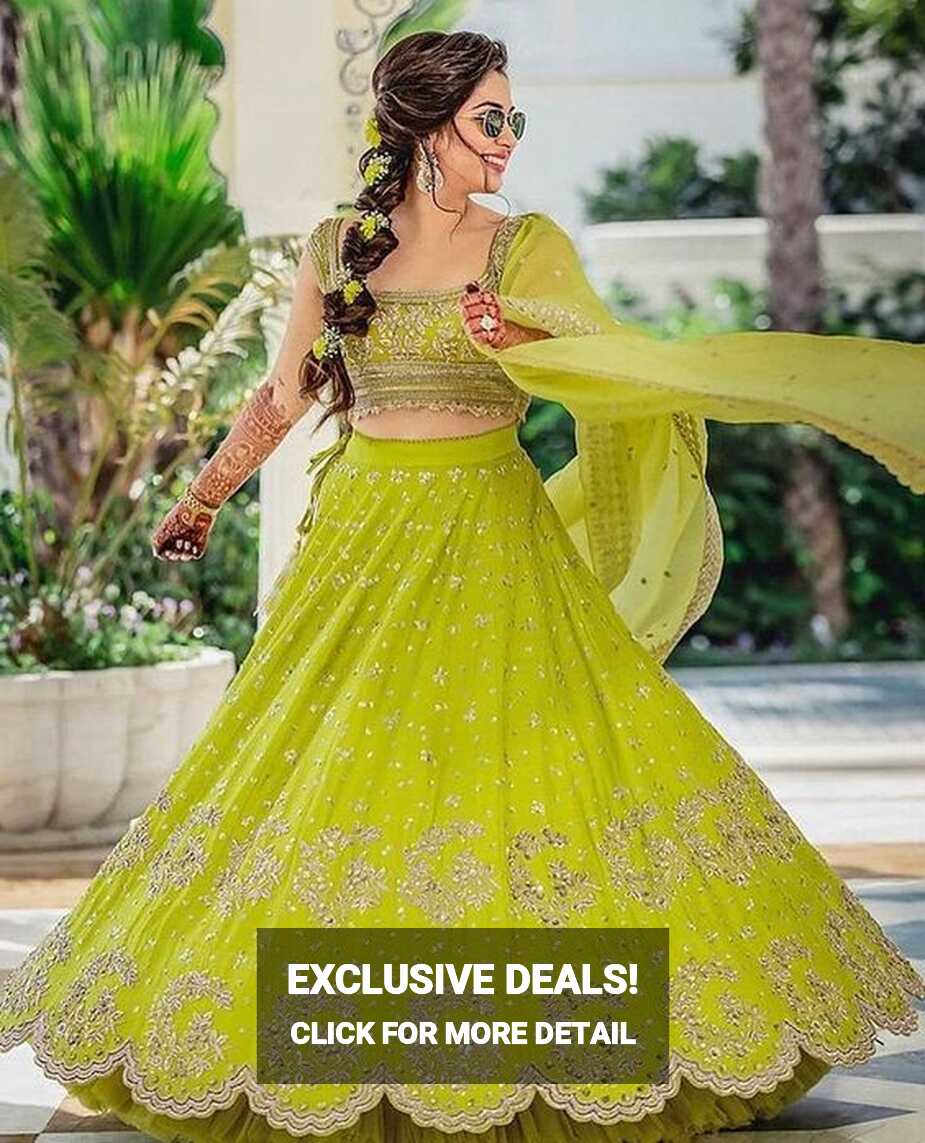 Trendy Mehndi outfits for 2022