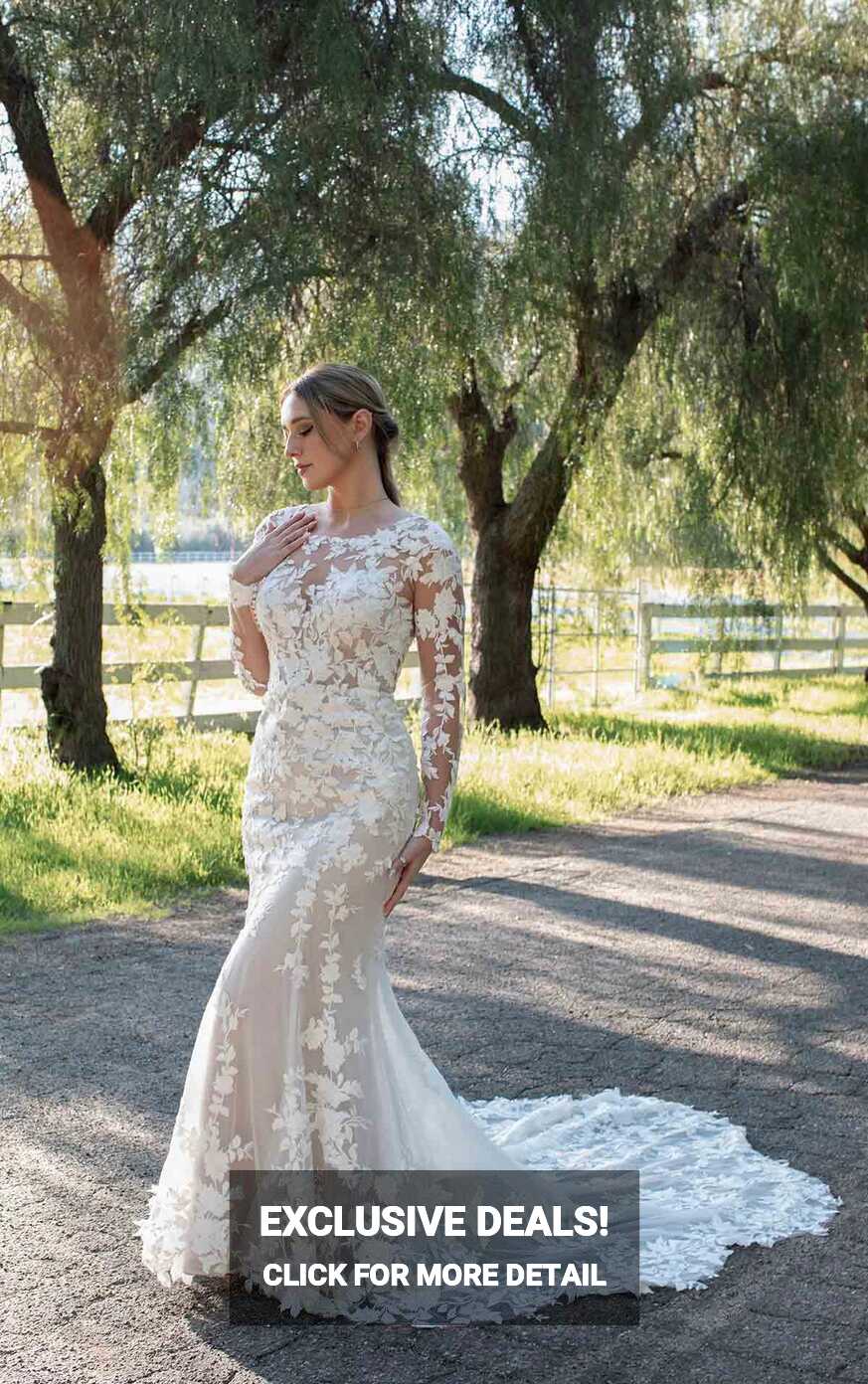 Vintage Lace Long Sleeve Fit-and-Flare Wedding Dress with Cutout Train