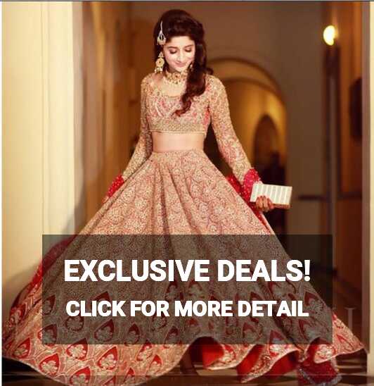 What kind of dress does an Indian bride wear for engagement? - Quora