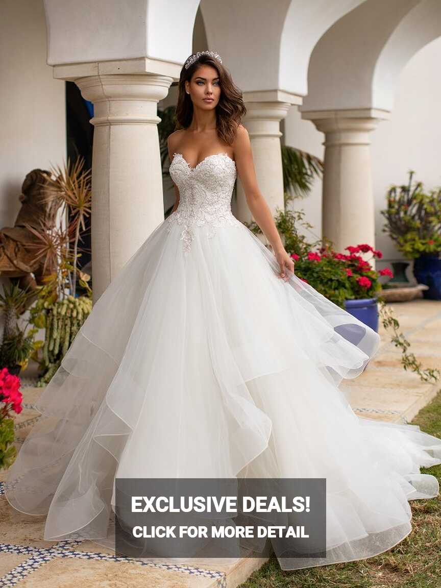 Whimsical Sweetheart Ball Gown Wedding Dress with Tulle Skirt