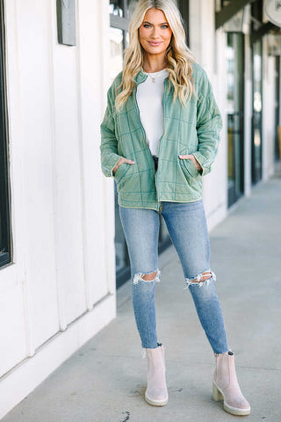 10 Cute Winter Outfits for 2023 – Shop the Mint