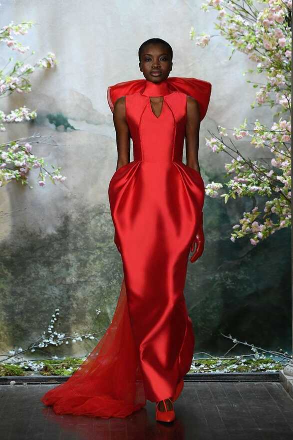 10 Romantic Red Wedding Dresses for the Bold Bride