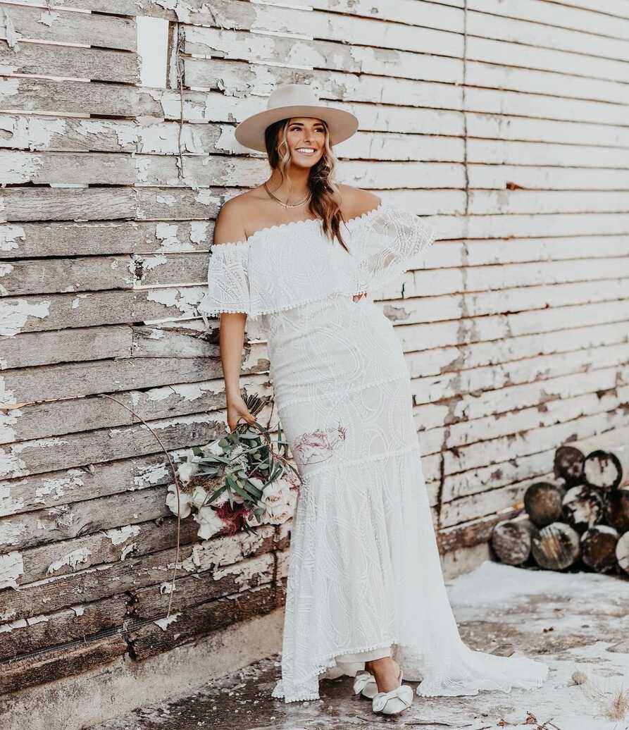 11 Romantic Boho Wedding Dress Options - Lulus.com Fashion Blog