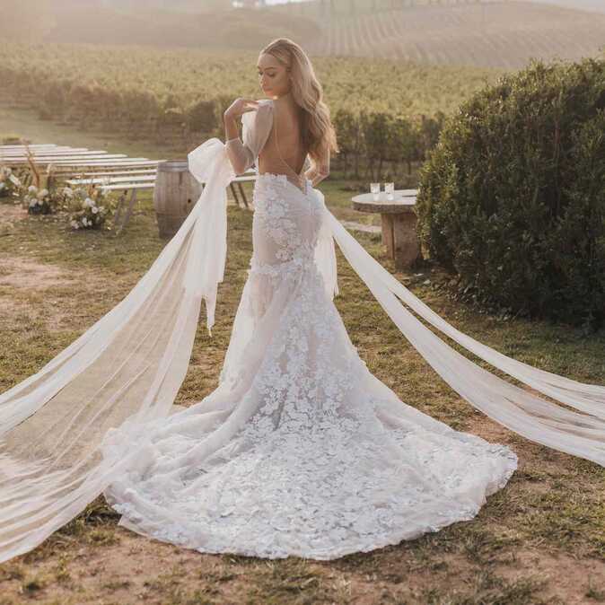 13 Best Backless Wedding Dresses of 2023