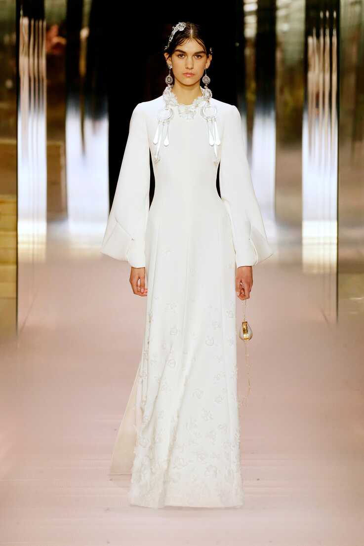 14 Divine Wedding Dresses From Haute Couture SS21 | British Vogue