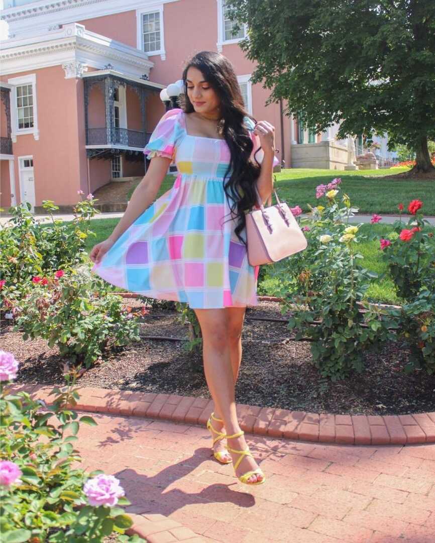 15 Best Tea Party Outfit Ideas To Look Classy and Stylish