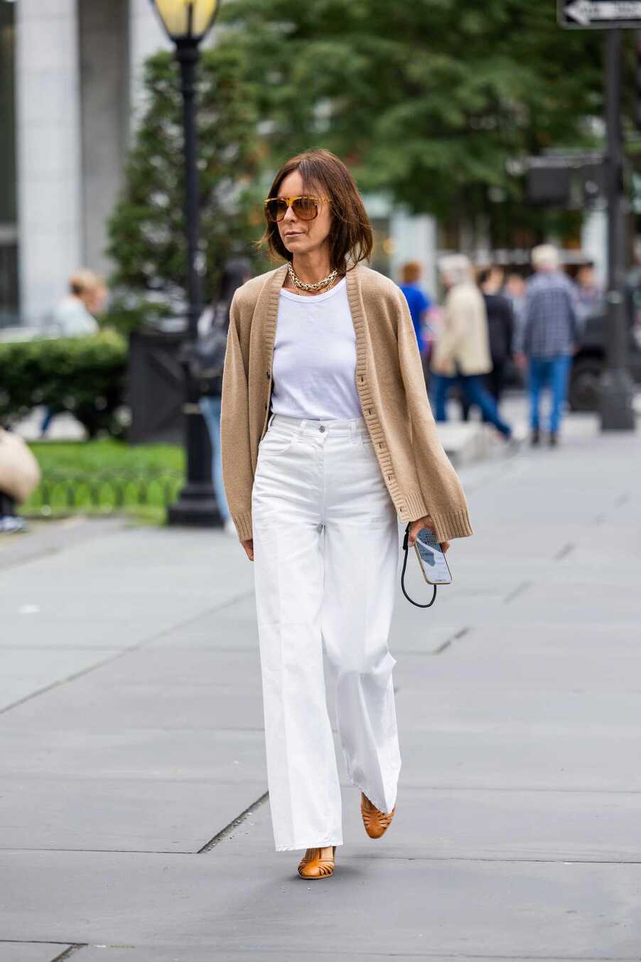 15 Office Outfit Ideas to Wear to Work