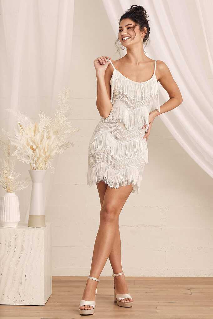 16 Stunning Short Wedding Dresses For 2024- Lulus.com Fashion Blog