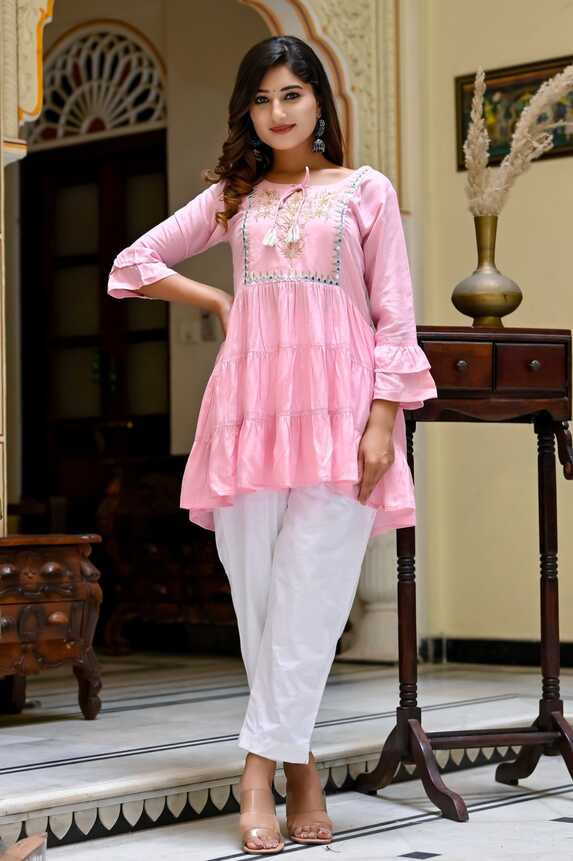 18-50 Casual Wear Girls Designer Tops at Rs 300/piece in Jaipur ...