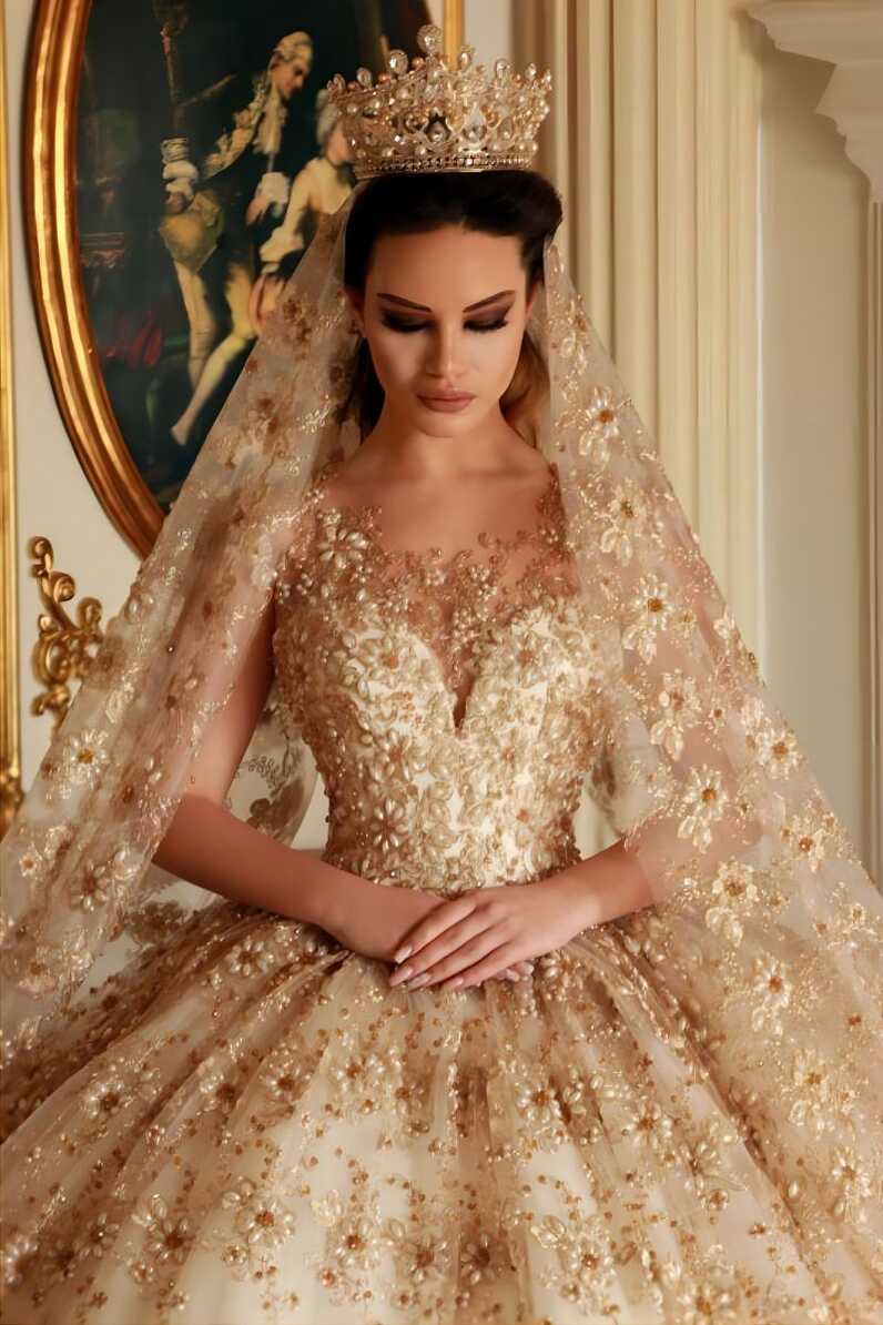 20+ Luxury Gold Wedding Dresses for 2024 ?