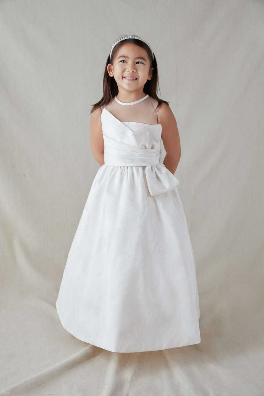 2023 Flower girl Dresses by Anne Barge to complement your Bridal Gown