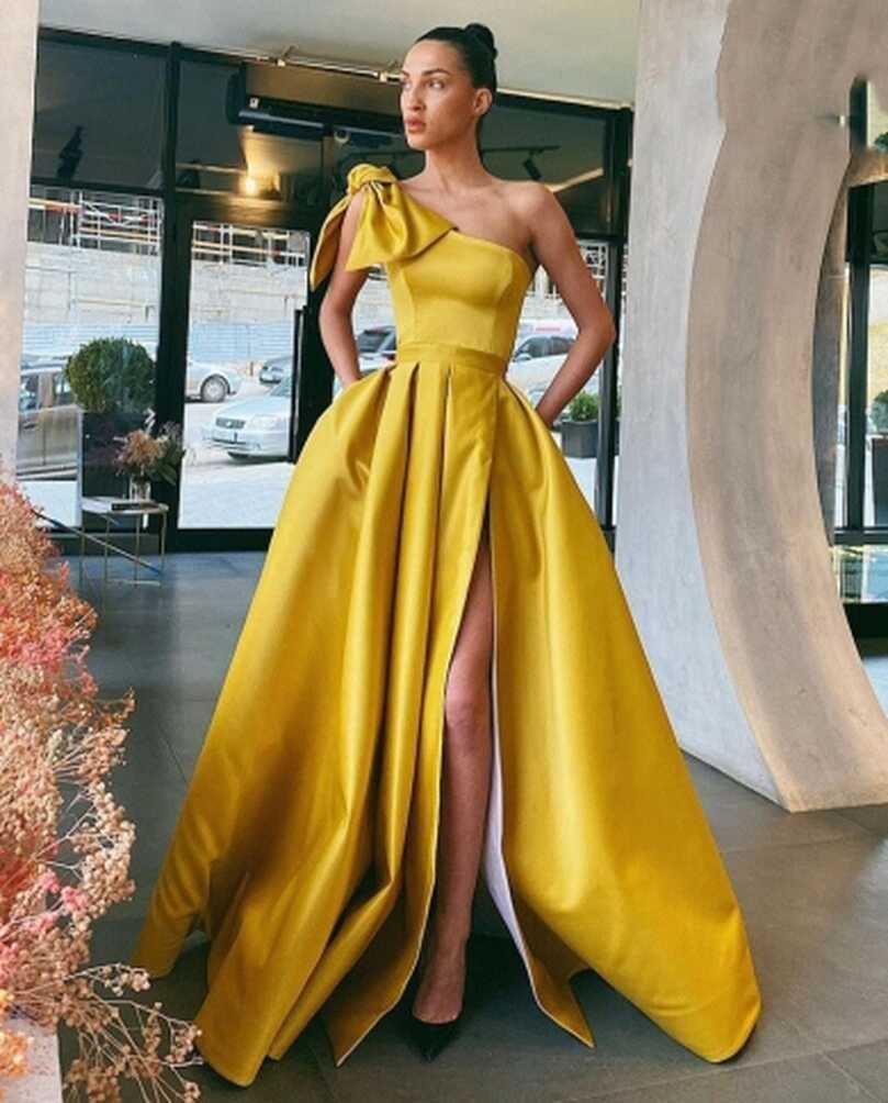 2023 Yellow Elegant One Shoulder Satin Evening Dresses Women ...