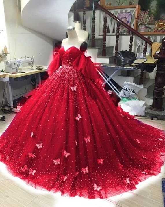 2024 Princess Red Quinceanera Dresses Off the Shoulder Sweetheart ...